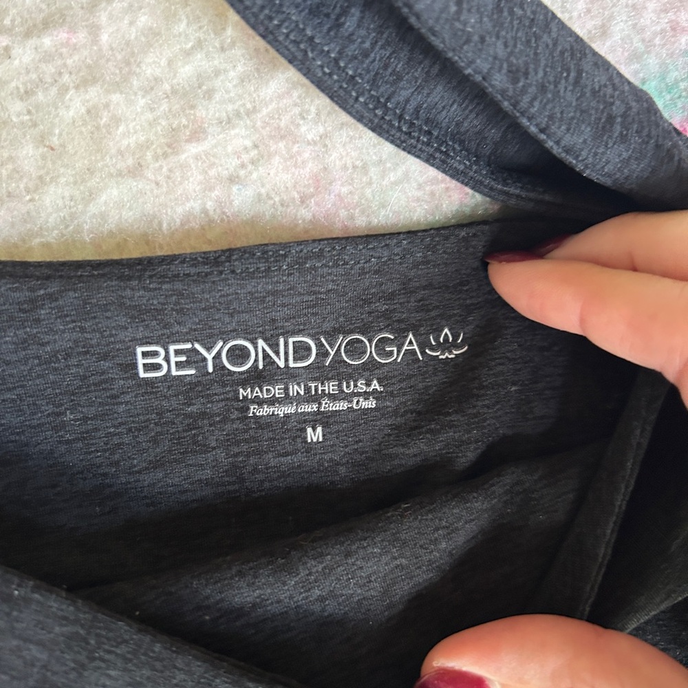 Beyond Yoga Black One-Shoulder Top - Picture 2 of 3